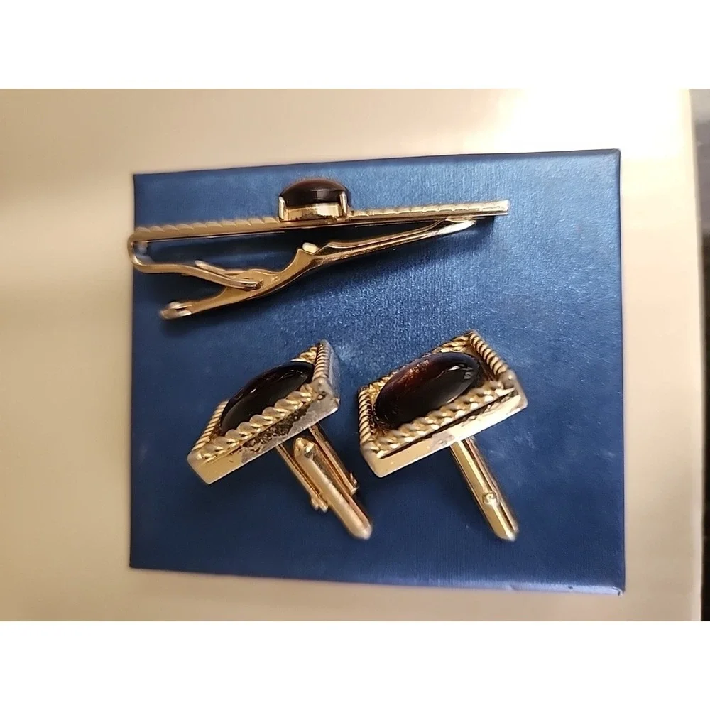 Vintage Cat's Eye Cufflinks & Tie Bar Set Retro Cool Square/Rectangle Gold Tone
